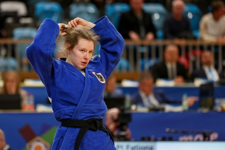 Sieben Wiener beim GP