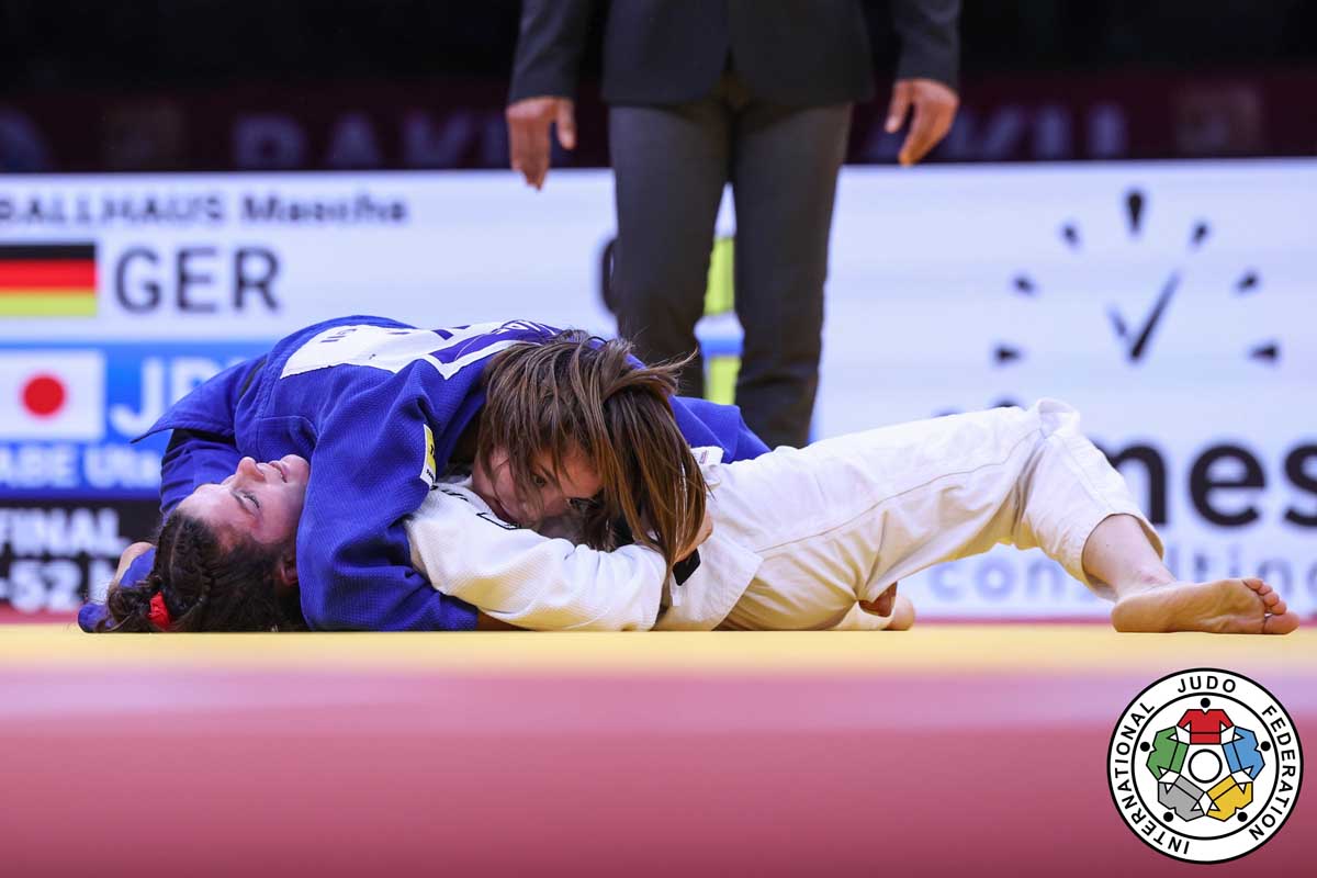 qIJF / Emanuele Di Feliciantonio