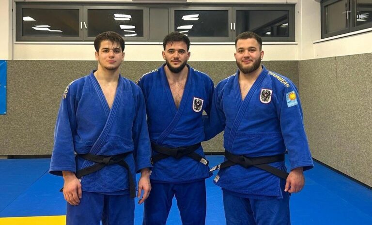 Ein Clan schreibt an