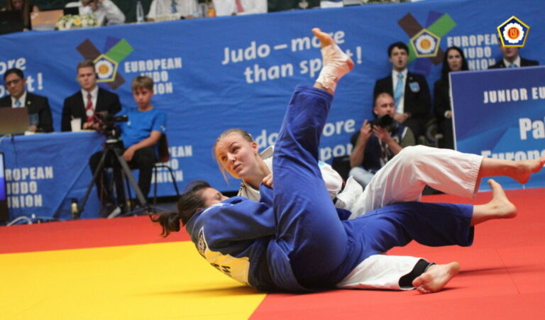 „Knopf aufgegangen“